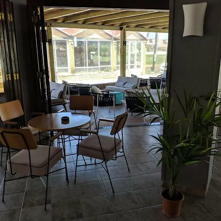 Tondoris Hotel de apartamente